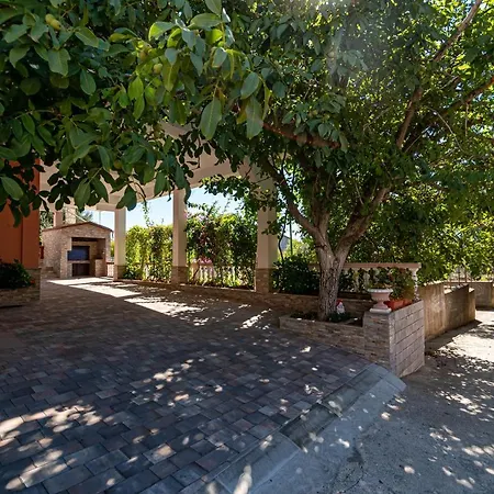 With Parking Space Orebic, Peljesac - 20010