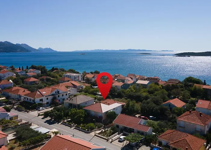 With Parking Space Orebic, Peljesac - 20010