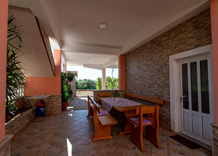 With Parking Space Orebic, Peljesac - 20010 Apartamento *